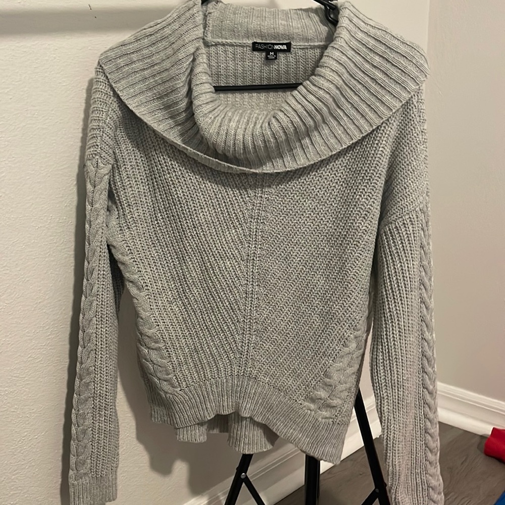 Medium light gray, Fashion Nova sweater